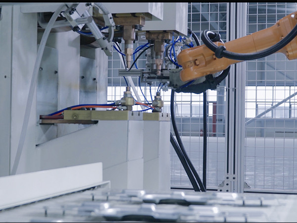 北京螺母自動點(diǎn)焊機(jī)