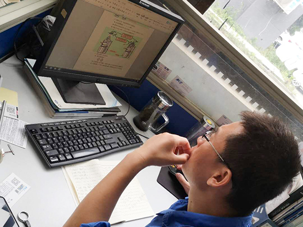 點焊機設計 點焊機設計